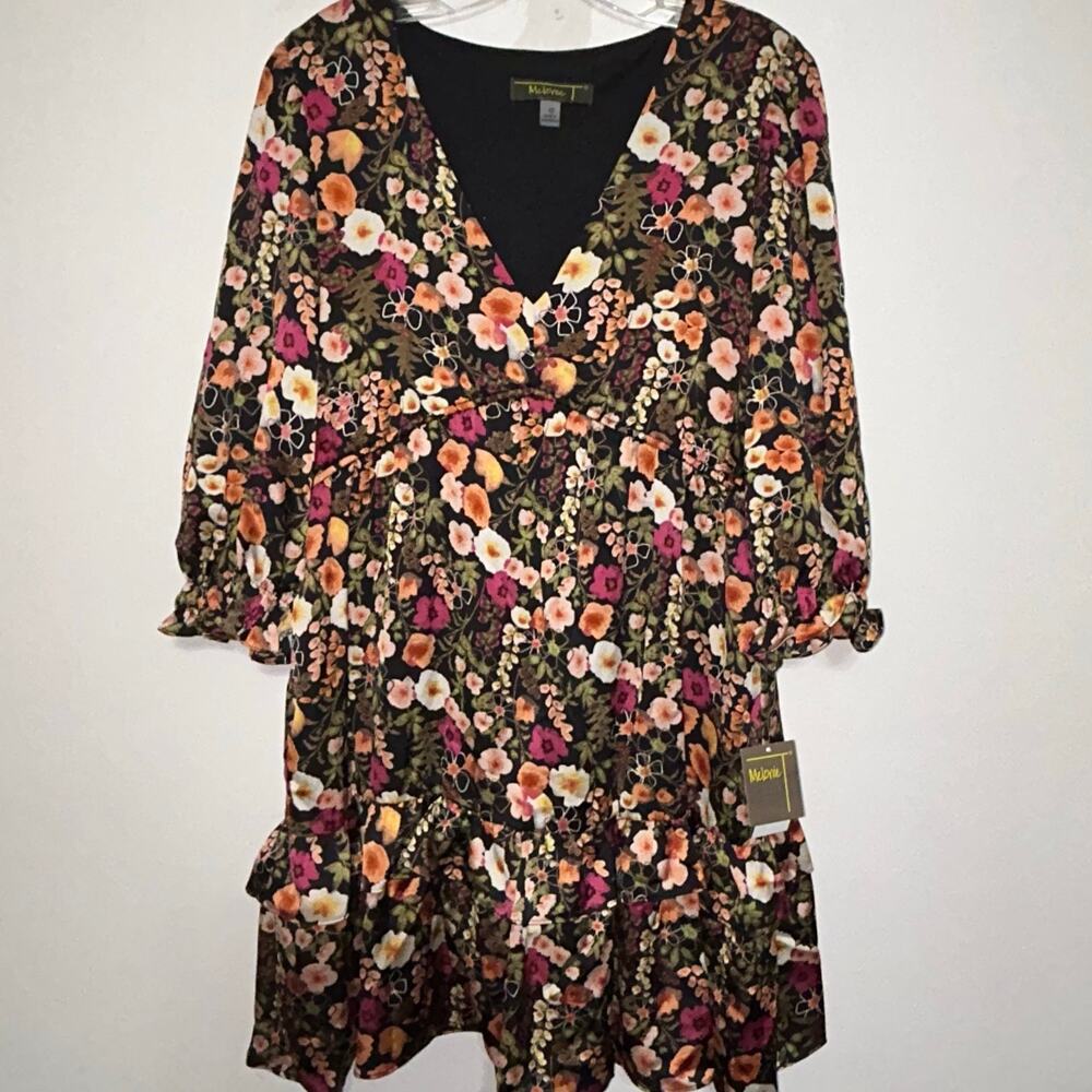 Melonie T Floral V Neck Fit Flare Dress 3/4 Sleeve Size 12 NWT